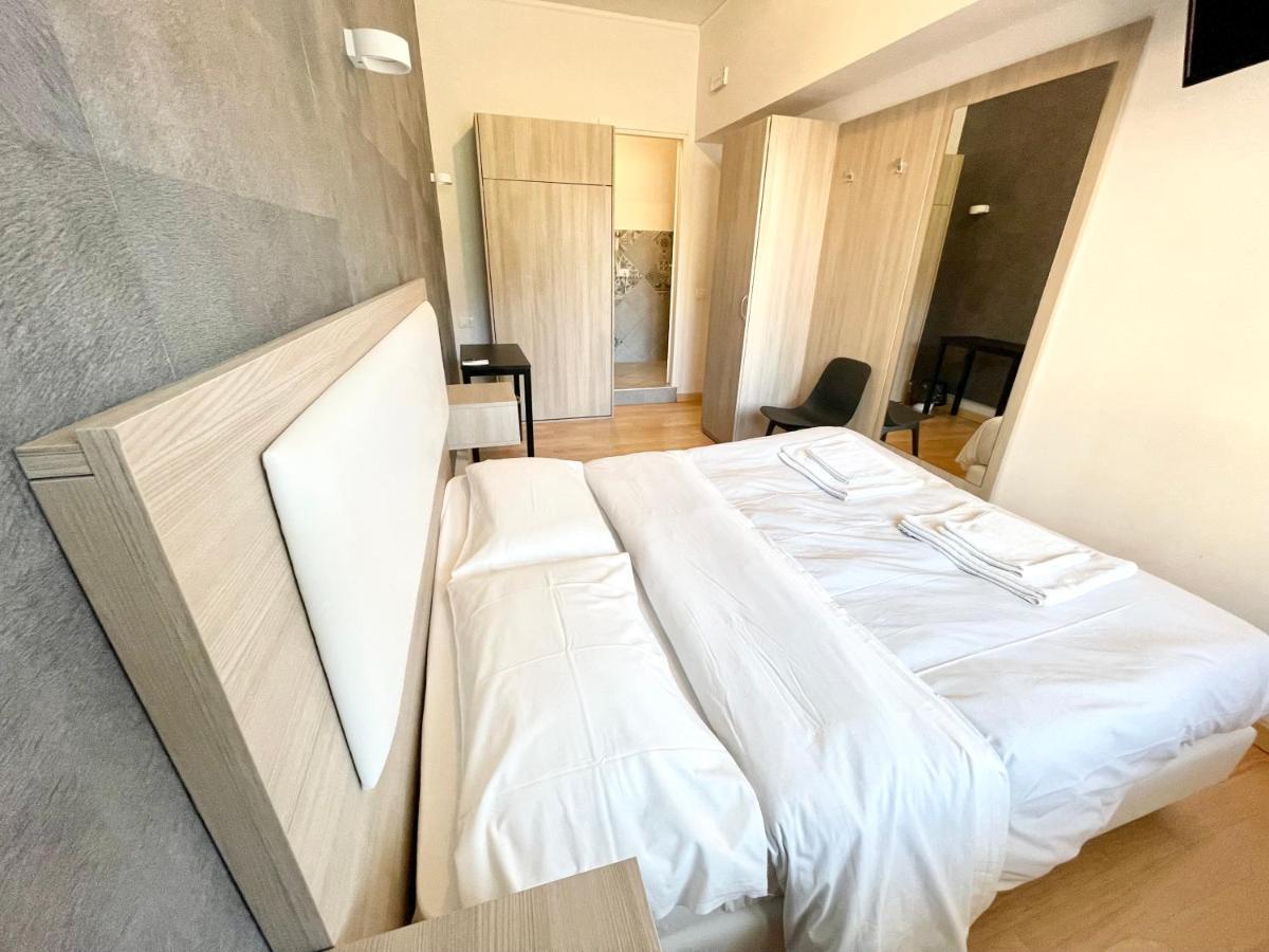 Luciano Laterani Guest House Roma Ngoại thất bức ảnh